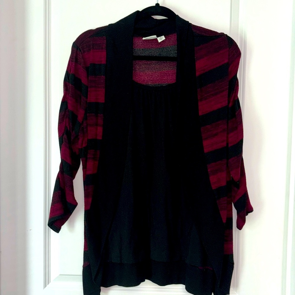 Very nice layered appearance women’s top from Cato’s